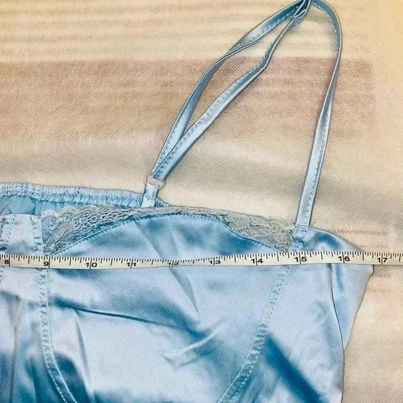 ❄️ Ice 🧊 Queen ❄️ Sexy set of 3 items ❄️ - Picture 9 of 11